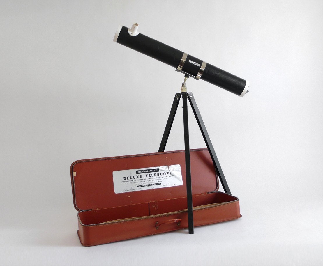 Space Telescope with Case