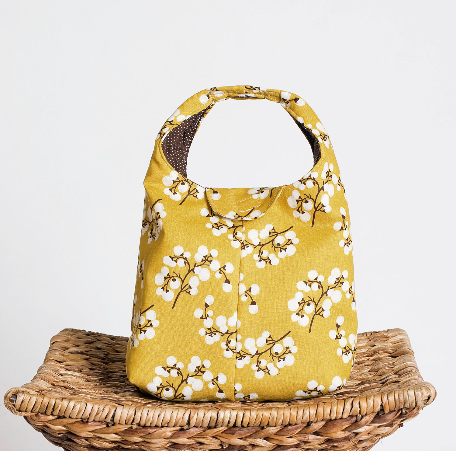 Insulated Lunch Bag - Apricot Blossoms