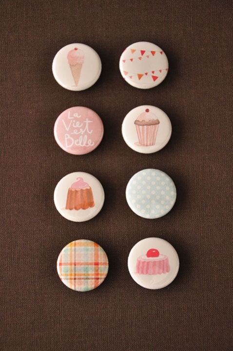 La vie est belle 1" Pinback Button Badge SET