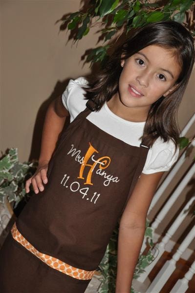 Personalized Embroidered Adult Apron layered Mommy Teacher Grandma GIFT Bride shower