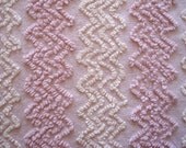 Free Shipping ORCHID Lavender and CREAM Zig Zag Chenille Bedspread Fabric Patchwork Squares Cabin Crafts Lilac Purple Femininity Vintage