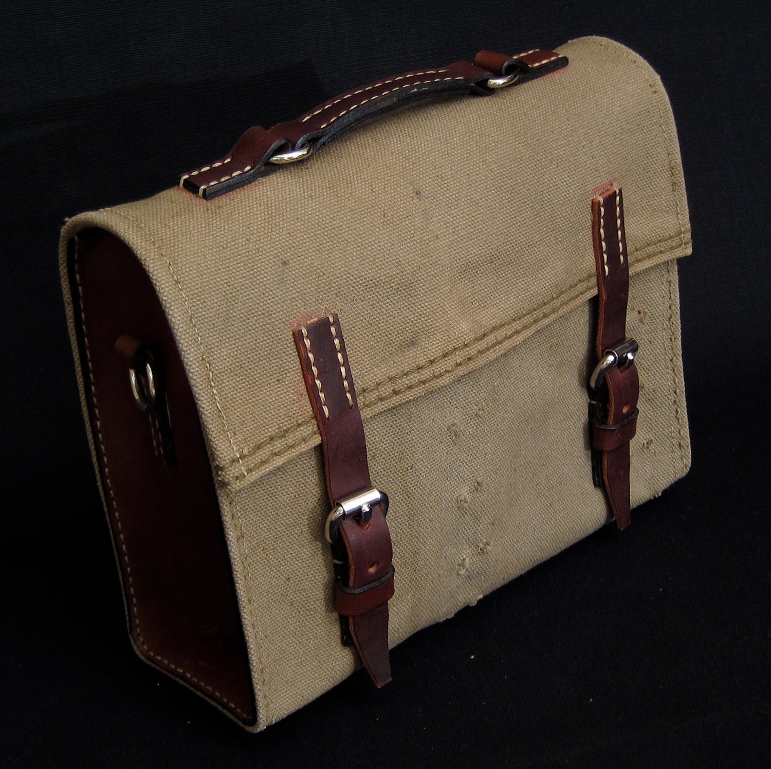 repurposed military canvas lunchbox bag