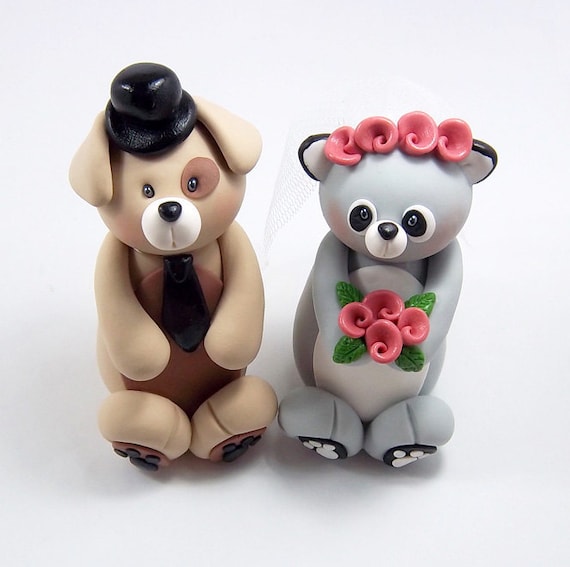 Custom Wedding Cake Topper, Brown Dog and Grey Racoon Couple, Personalized Figurines, Made To Order