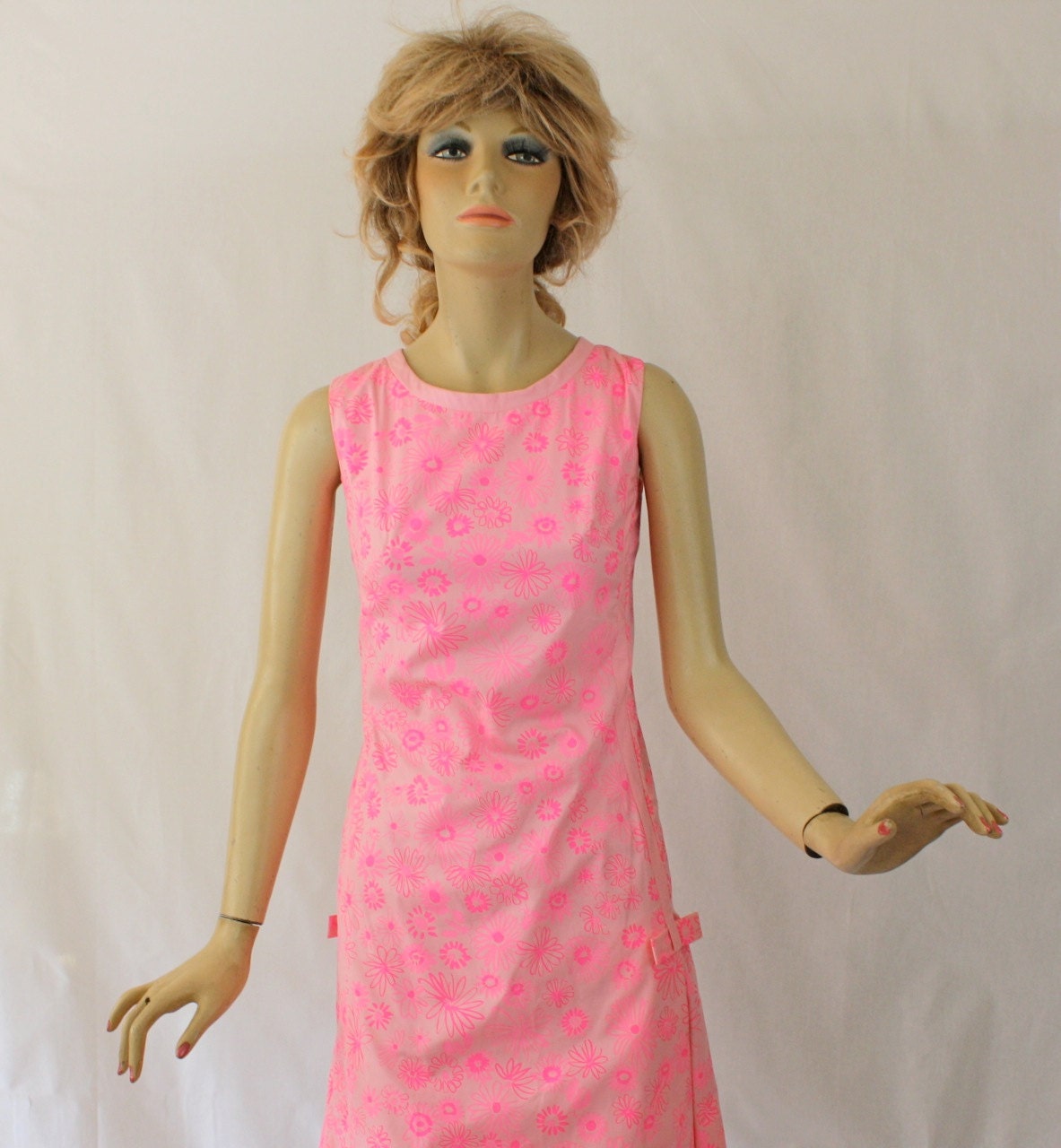 Vintage 60s Mini Dress Mod Pink Floral Cotton Scooter Girl Dress
