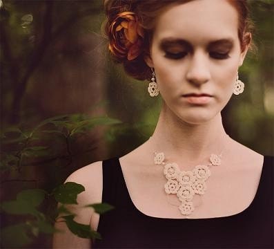 Irish rose lace necklace.....