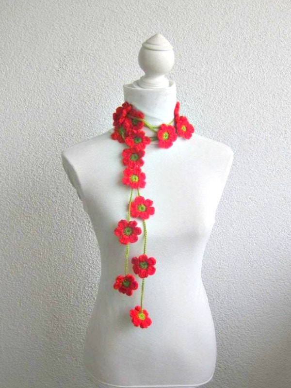 Crochet lariat scarf with Flower in Red, Green,  Necklace,  Crochet Floral Necklace, Feminine, Trendy, Infinity, Summer, Harvest, - Iovelycrochet