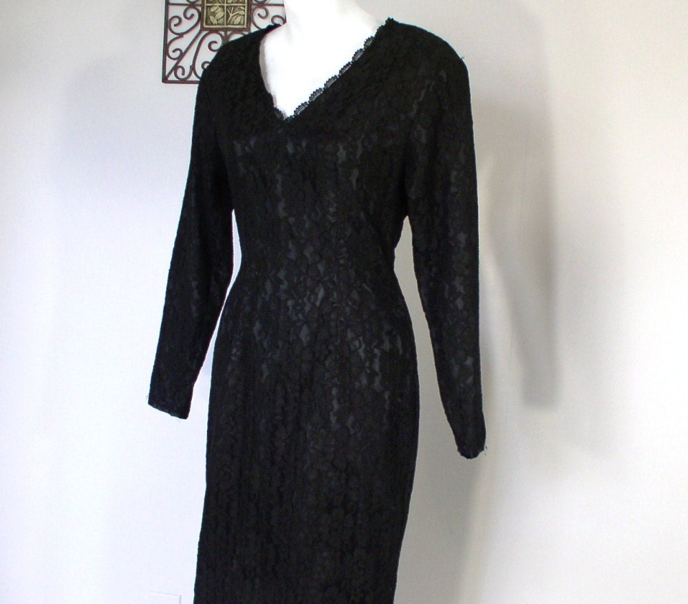 1980's Lace Dress / Black Wiggle Dress / Vintage Size 8