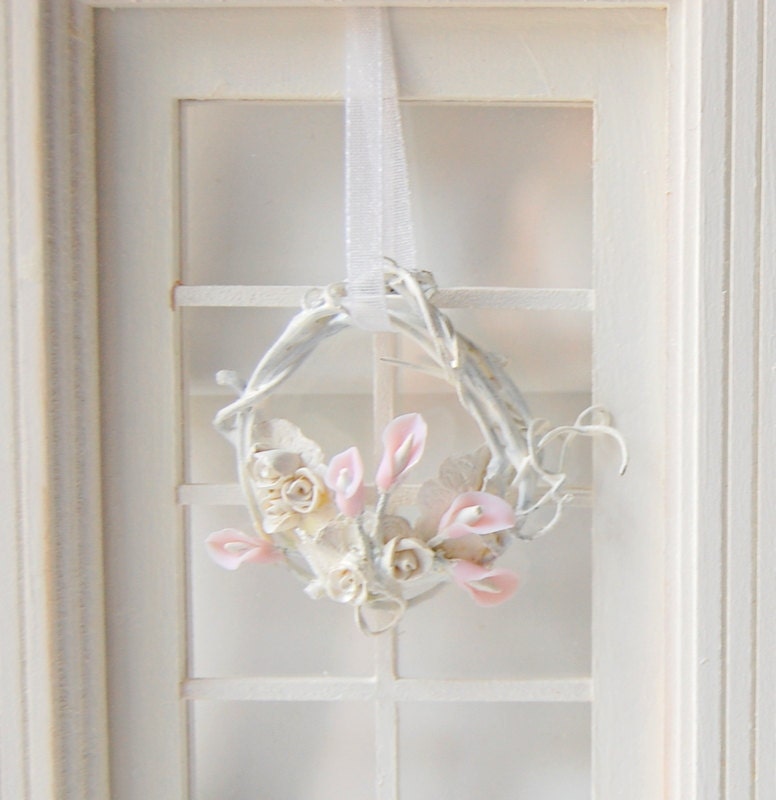 Dollhouse Miniature Shabby Chic Calalily Wreath