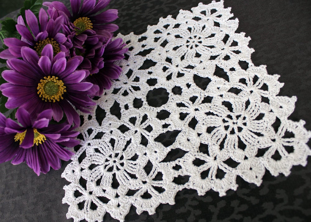 Mini Flower doily