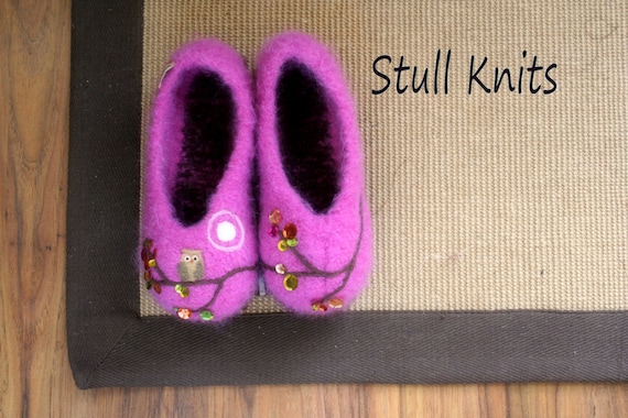 Felted wool Stull slippers ... Made to Order ... Women size XS-XL ... PiCk YoUr CoLoR and SiZe