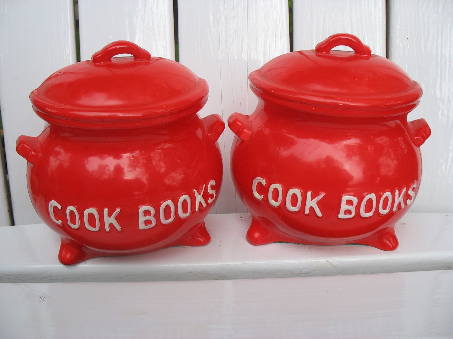 Vintage 60's Red Cookbook Bookends MidCentury by photozombie