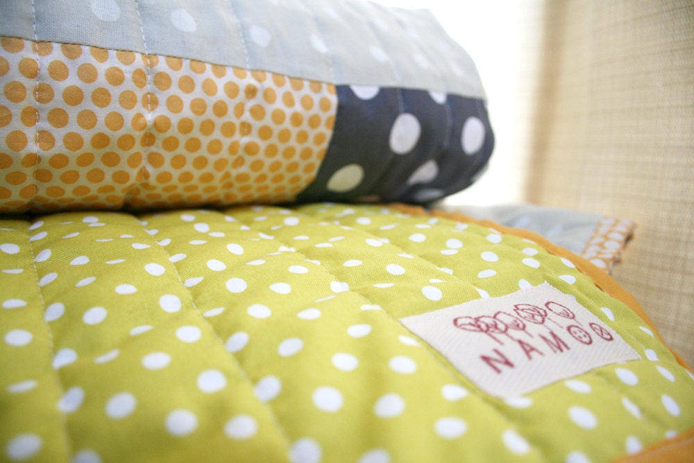 Elephants and dots crib size handmade quilt by NAMOO