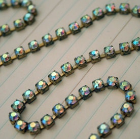 Vintage Style Jewel Iridescent Rhinestone Trim 1 FOOT
