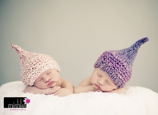 Knitted Kiss Elf Hat for Newborn Baby, Raspberry Pink and White or Purple Acrylic Yarn, Photography Prop