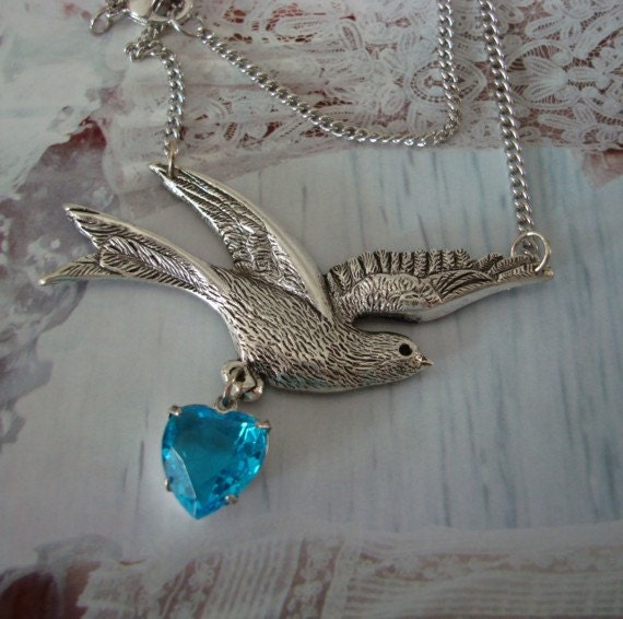 Heart Jewel, Silver Dove Bird, DELIVERY Of MY HEART, Necklace, Lovely Easter Gift, Vintage Heart Jewel Dangle