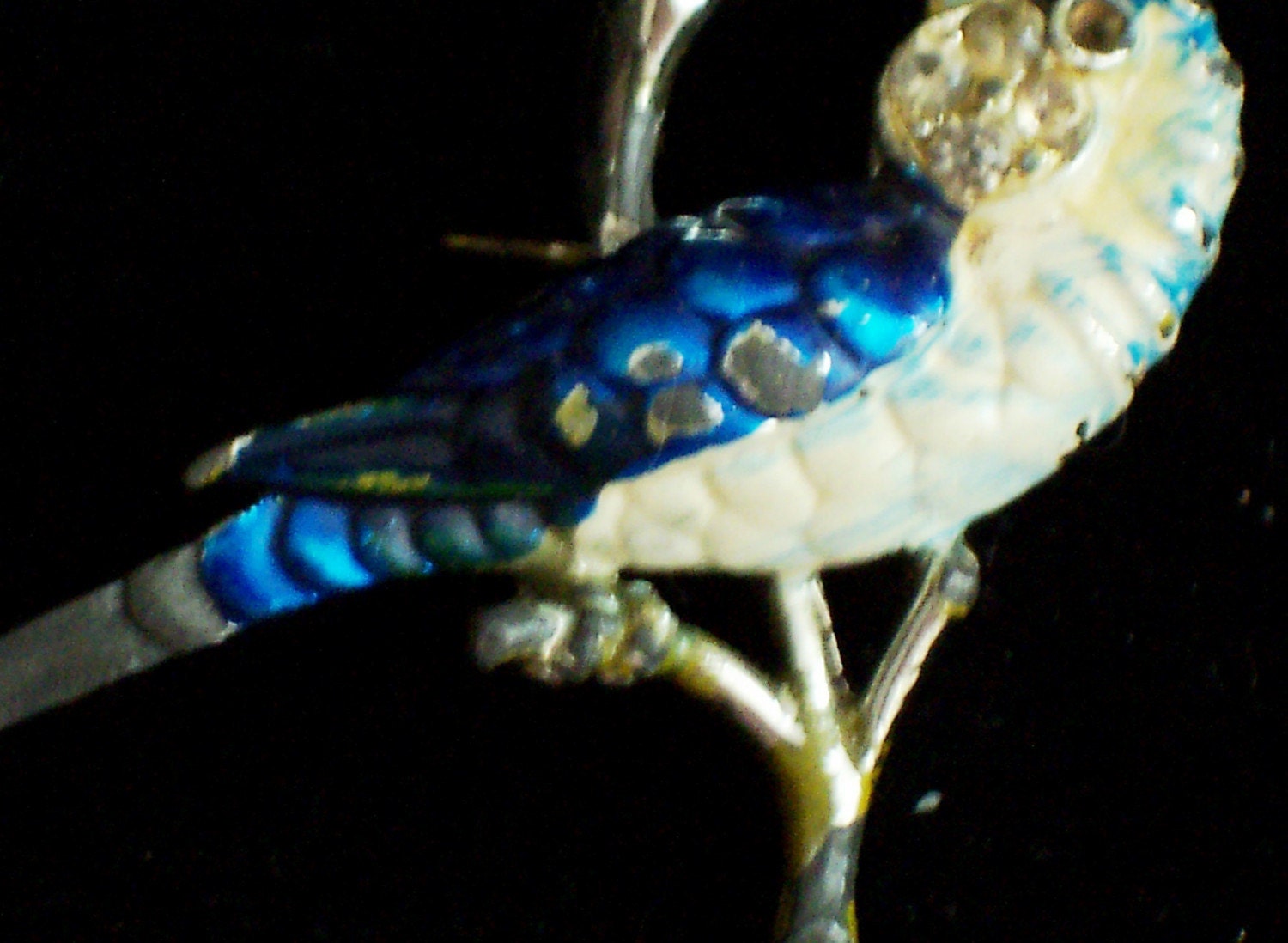 Small Vintage PARROT PIN - Well Loved Costume Jewelry