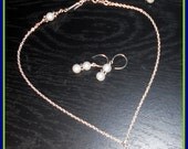 Simple classic wedding. Pendant of pearl necklace of silver.