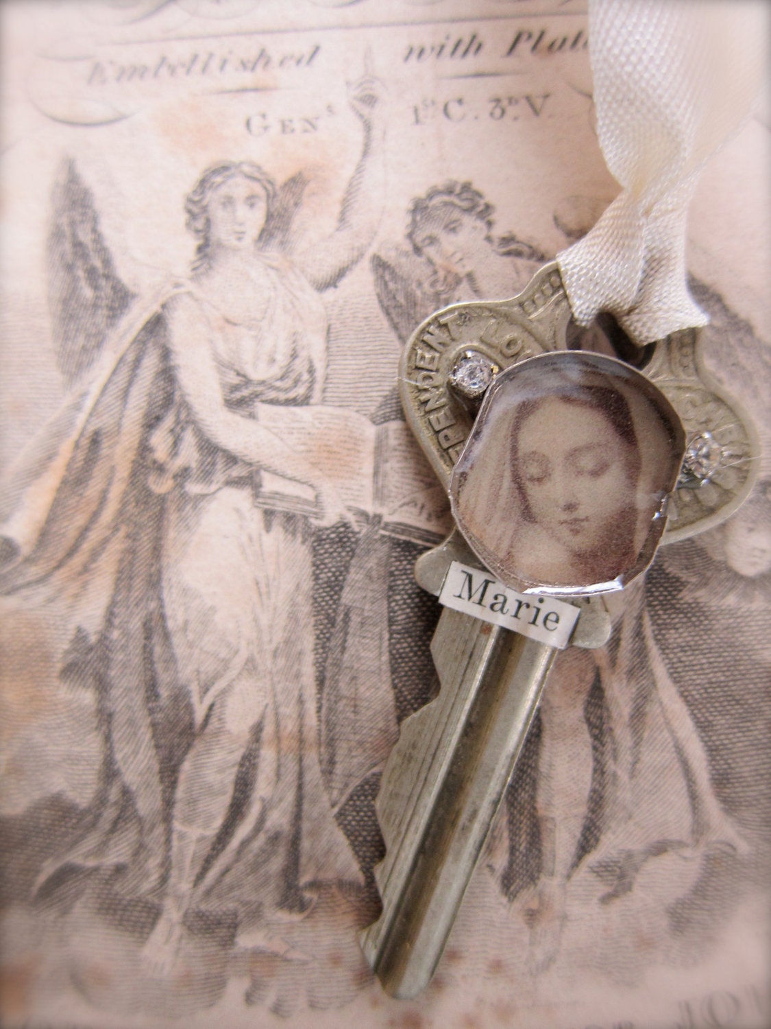 SALE Vintage Key Necklace - Pendant - Charm- Tag