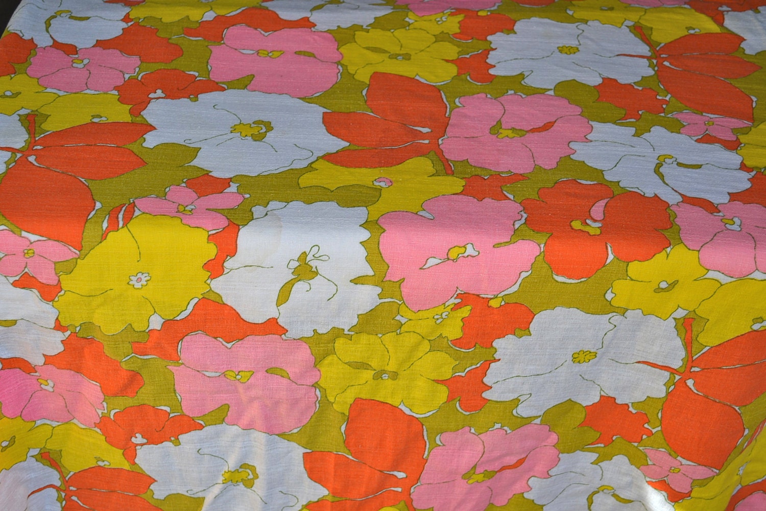 Vintage Tablecloth - Pink Orange and Yellow Poppy Print - 68 Inch Round