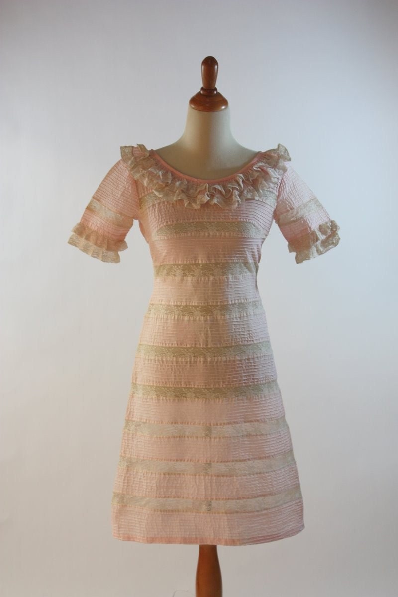 Pink 1940s Pintuck and Lace 1940 Dress