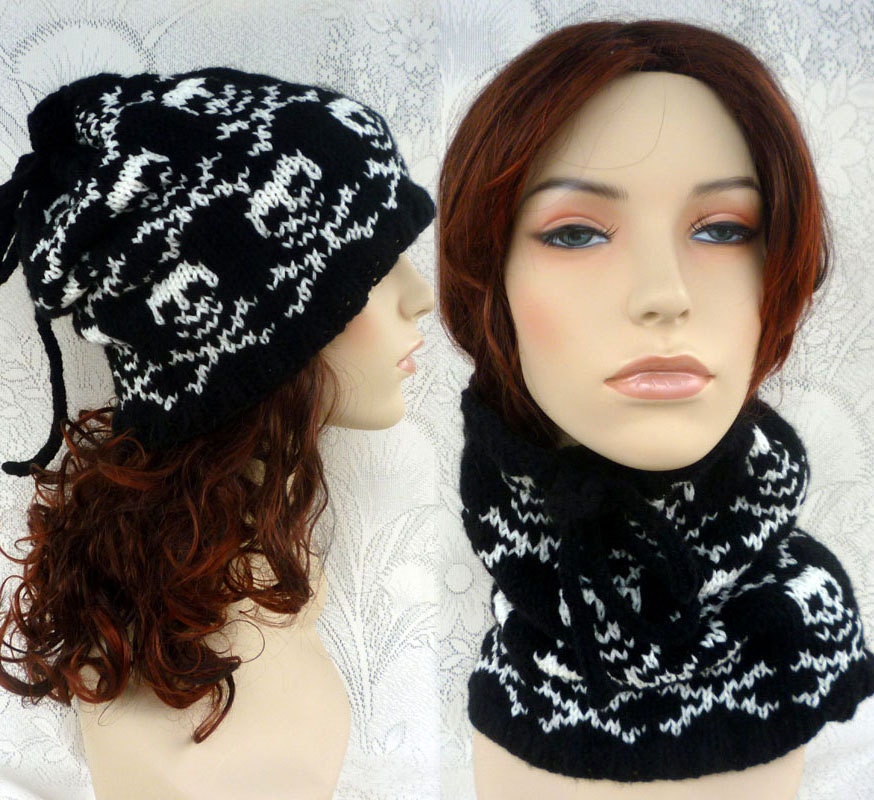 Two ways to wear/Versatile cowl or hat/unisex with skulls