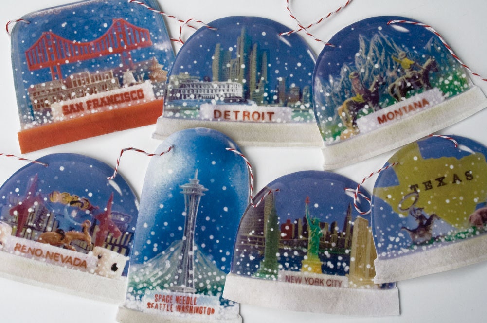 Retro Snow Dome Garland - photorealistic