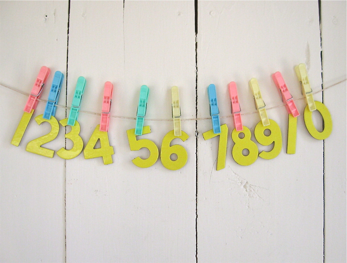 10 vintage numbers yellow cardboard