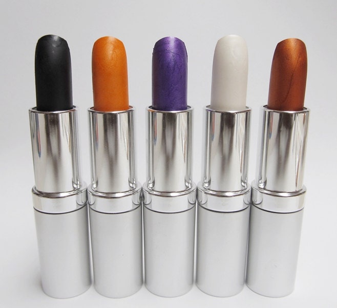 Burnt Orange Lipstick-Spiced Pumpkin