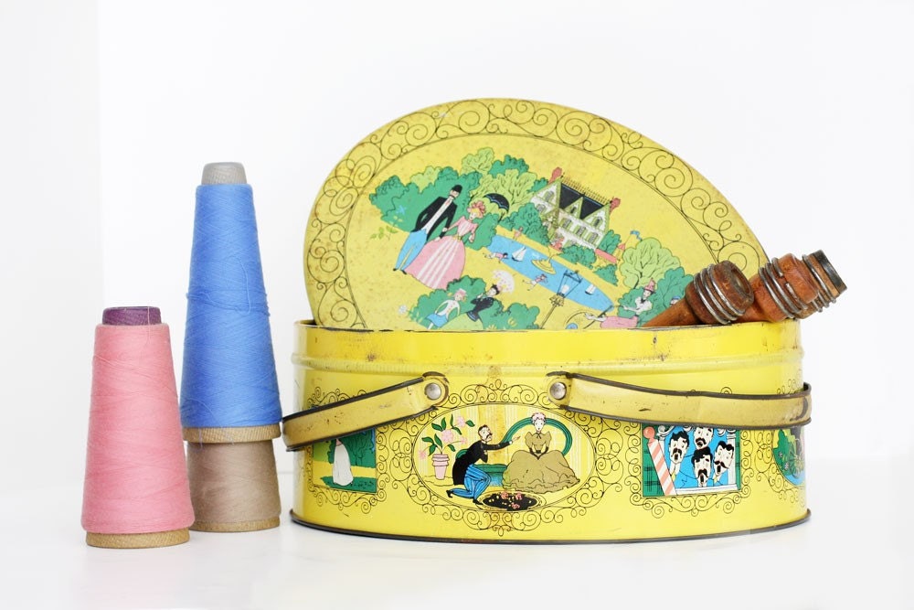 Delightful Vintage Storage Tin - Spring Home Decor - Vintage Organizer