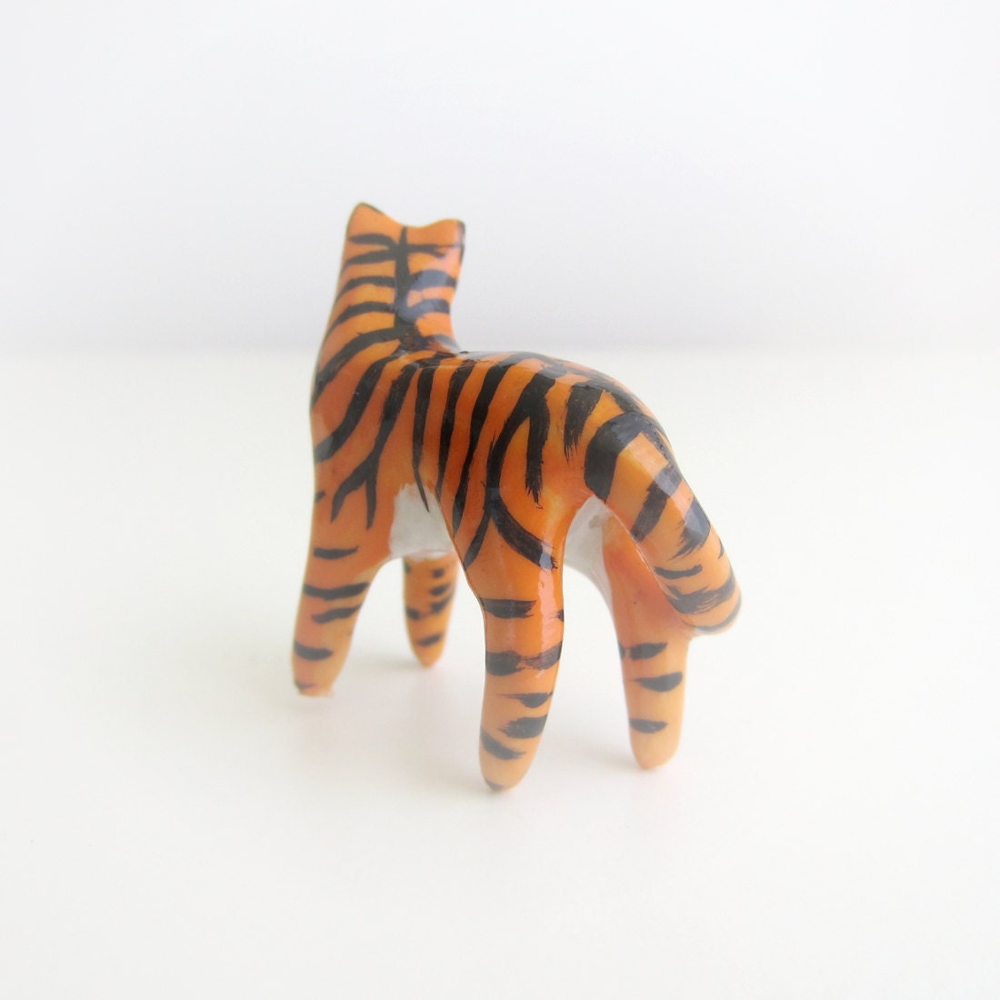Tiger ornament (Panthera tigris tigris)