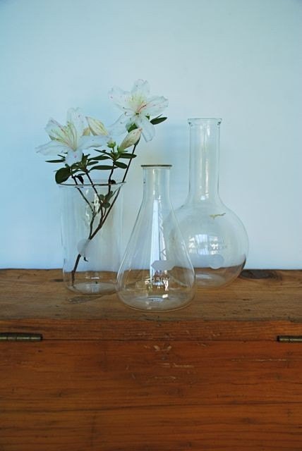 Vintage Pyrex Lab Vessels
