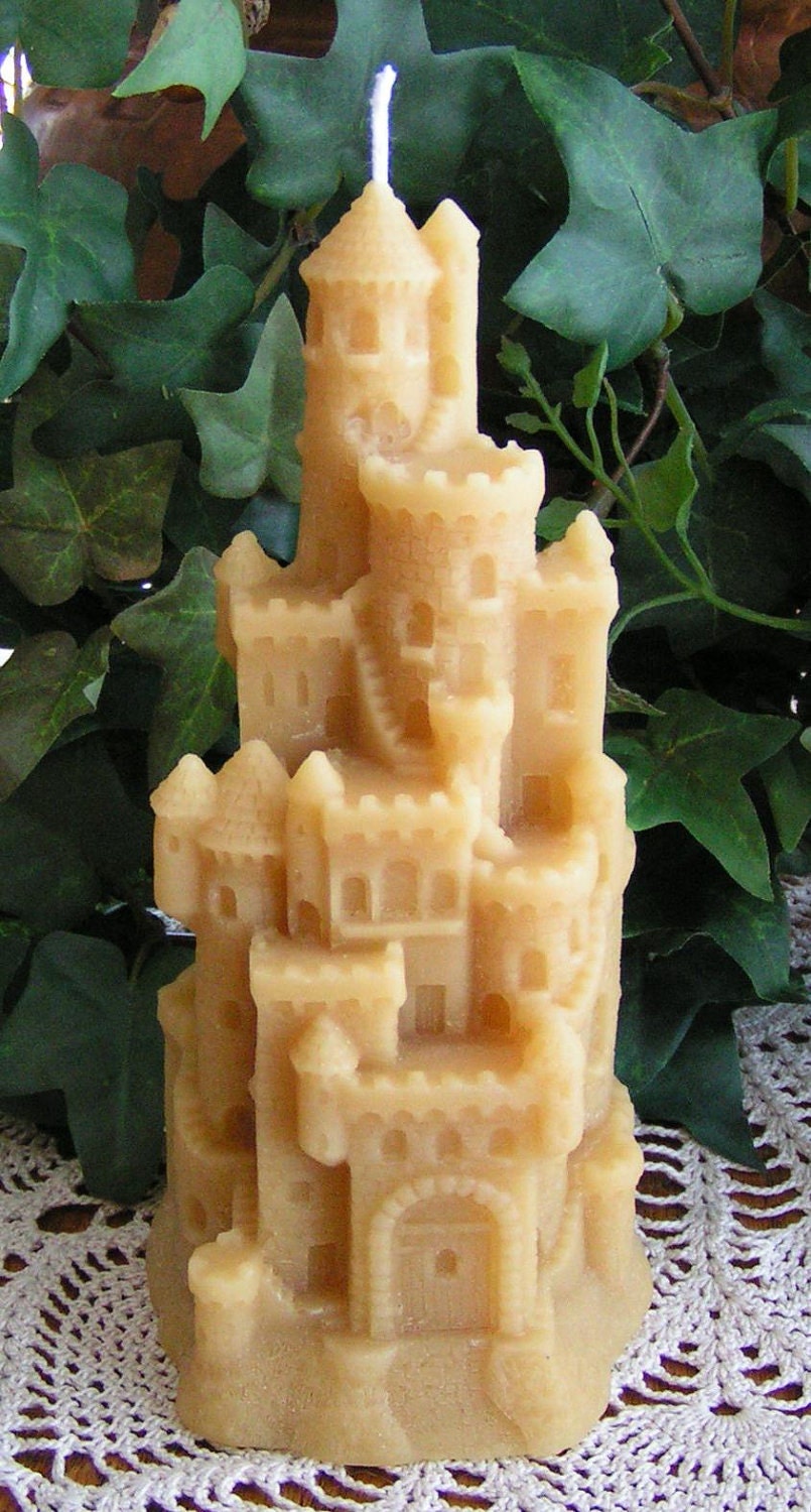 Beeswax Sandcastle Candle