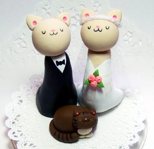 CUSTOM WEDDING Cake Topper with Your Pet - Handmade by The Happy Acorn