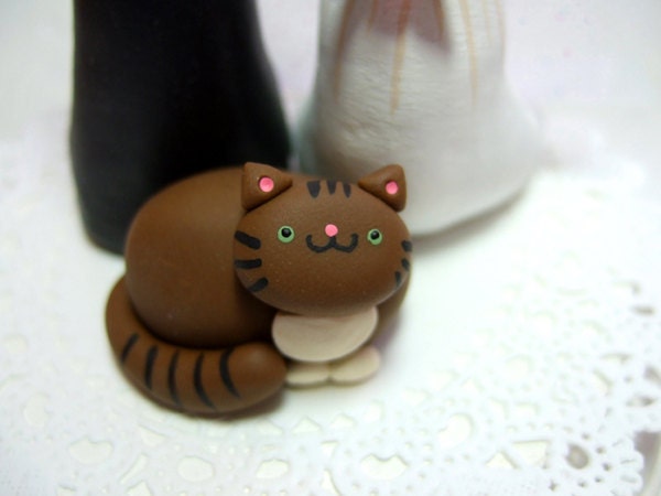 CUSTOM WEDDING Cake Topper with Your Pet - Handmade by The Happy Acorn