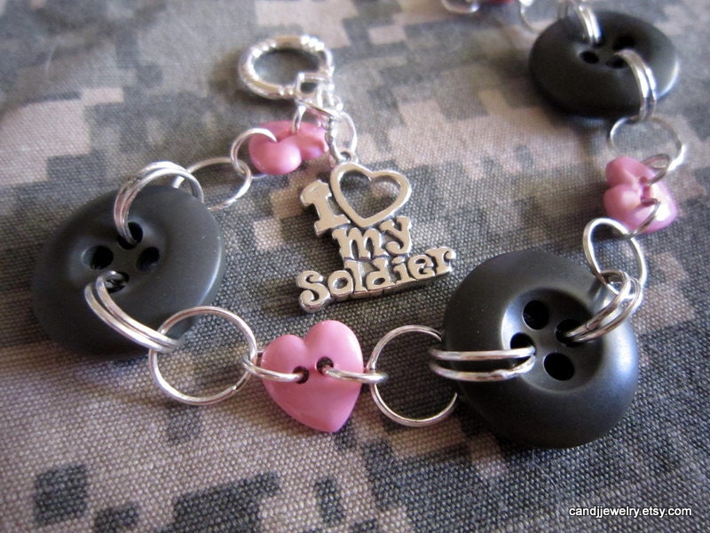 Military Button Pink Hearts Apart I love my Soldier Bracelet