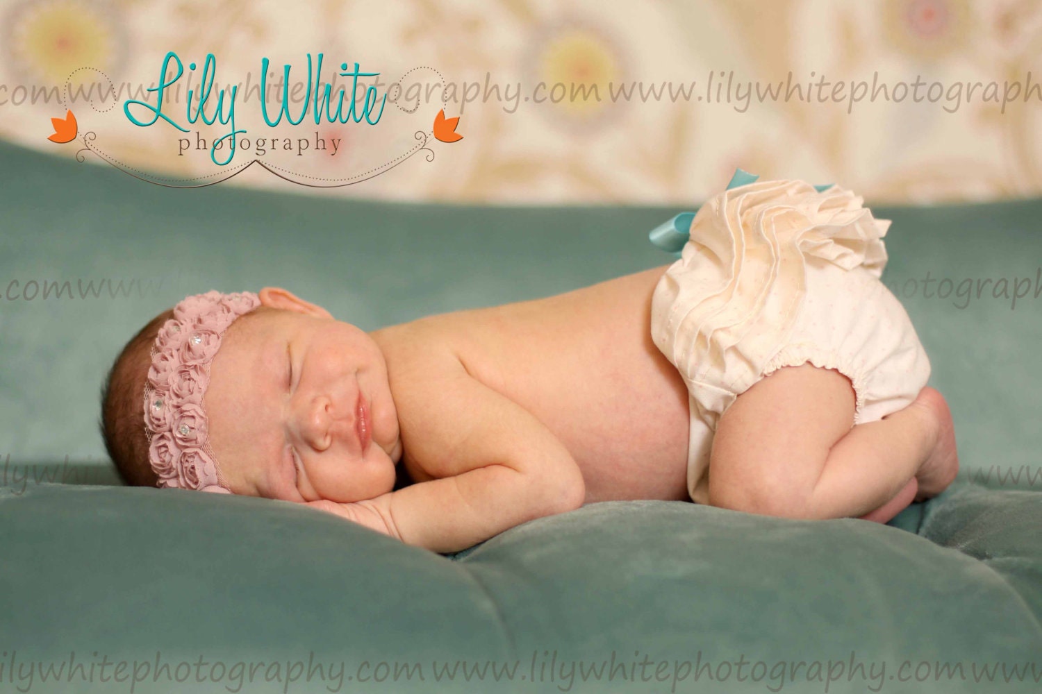 Diaper Covers, Pink Ruffle Diaper Cover, Child Baby Bloomer Panty, Newborn Bloomers, Diaper Covers, Photography Prop