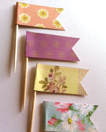 12 Shabby Chic Cupcake Flags