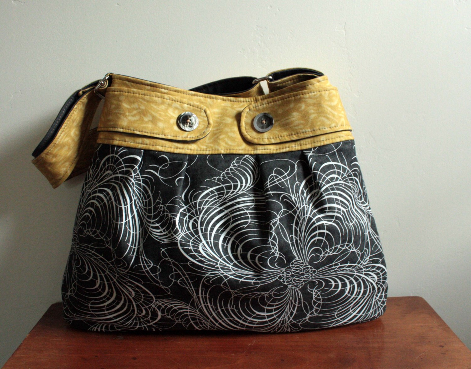 Alba Hobo--