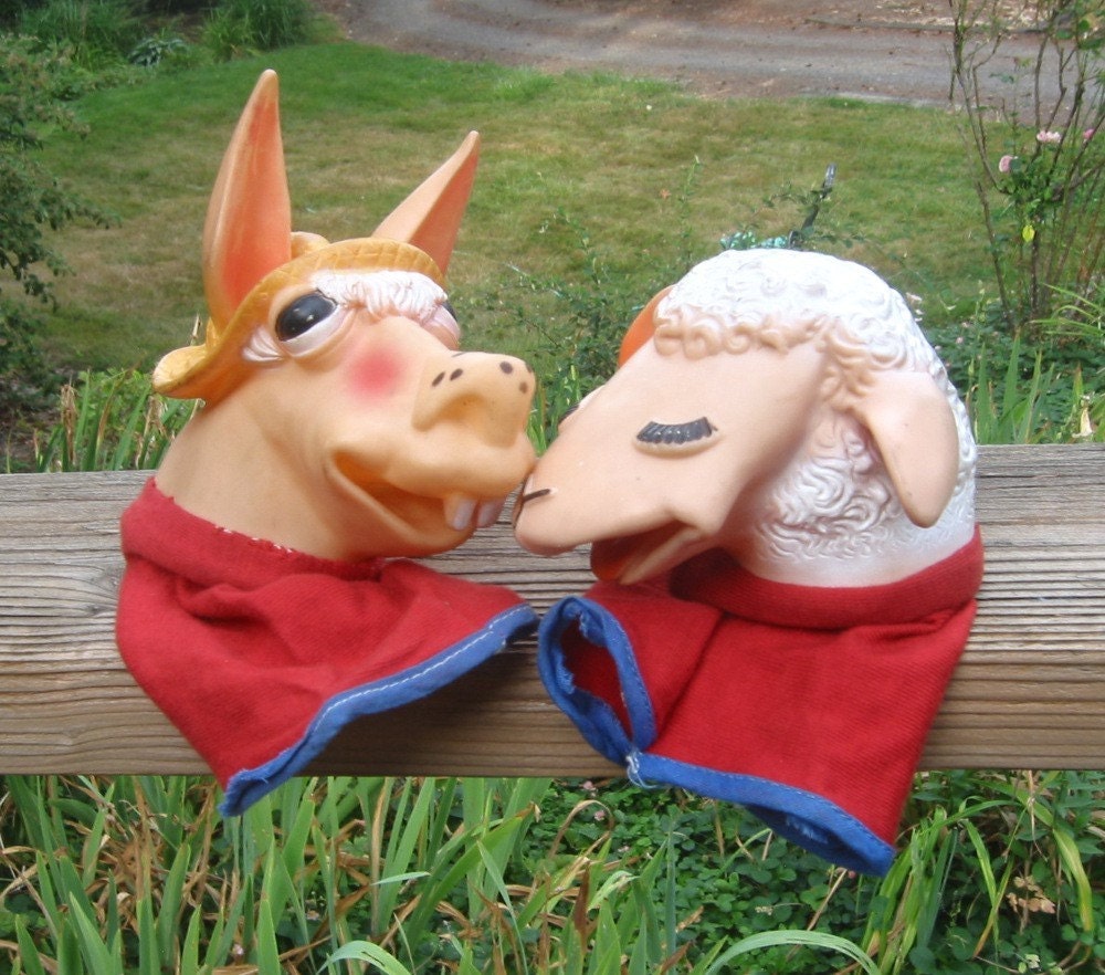 Lamb Chop and Charlie Horse puppets vintage 1960 by AmiableLeaf