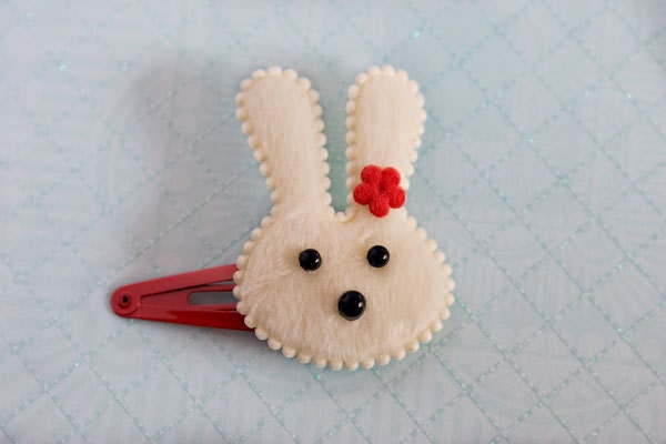 Fuzzy Bunny snap clip