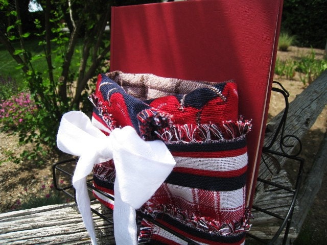Metal Shelf,  Apple Apron and American Cookbook Gift Set Home and Living Kitchen