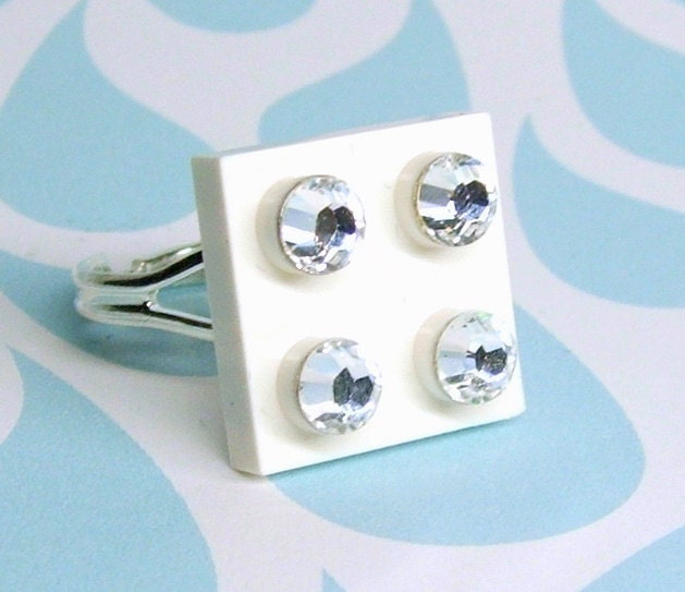 White Ring, A Bling Thing Ring in Heavenly White made from Genuine LEGO (r) Plate