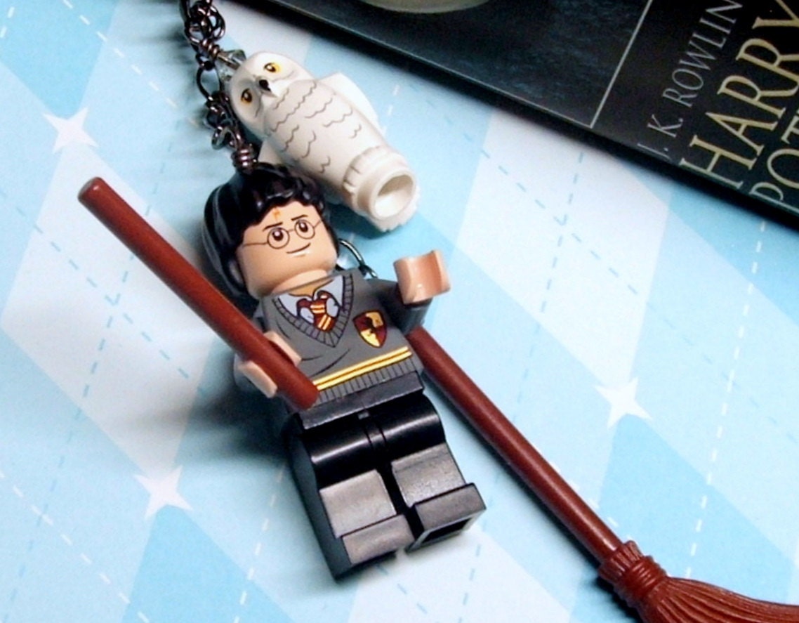 Harry Potter & Hedwig Bookmark - Original Design made from Genuine LEGO (r) Figures and Pieces