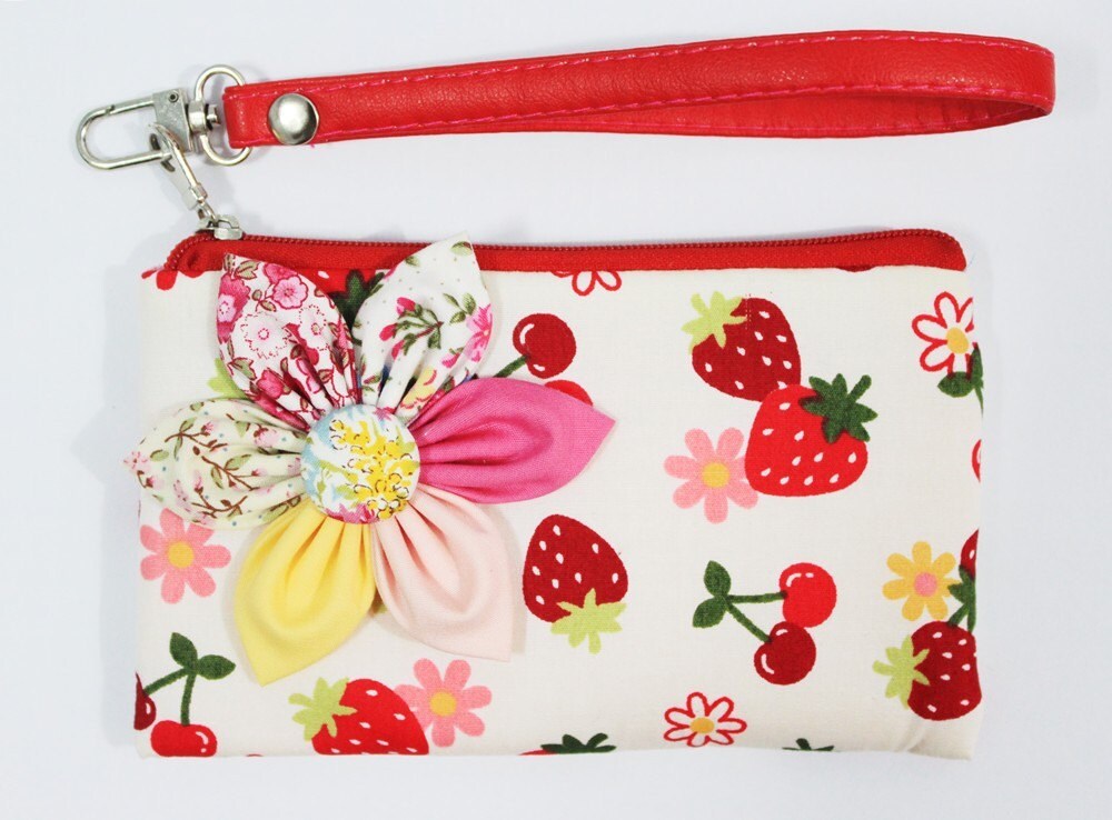PROMOTION Buy 3 Get 1 FREE-Strawberry Purse For Lady