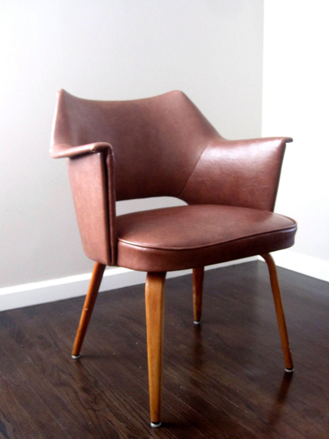 HOLD. Mid Century Space Age Modern Thonet Arm Chair