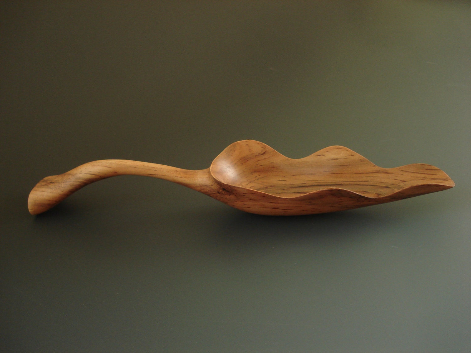 Leaf    wood spoon