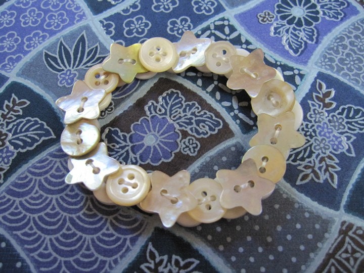 vintage button bracelet---Pearl Stars