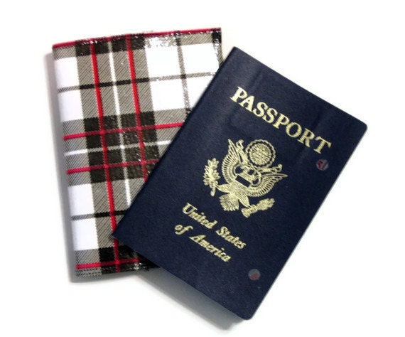 Scottish Plaid Oilcloth Passport Cover (Straight Up)