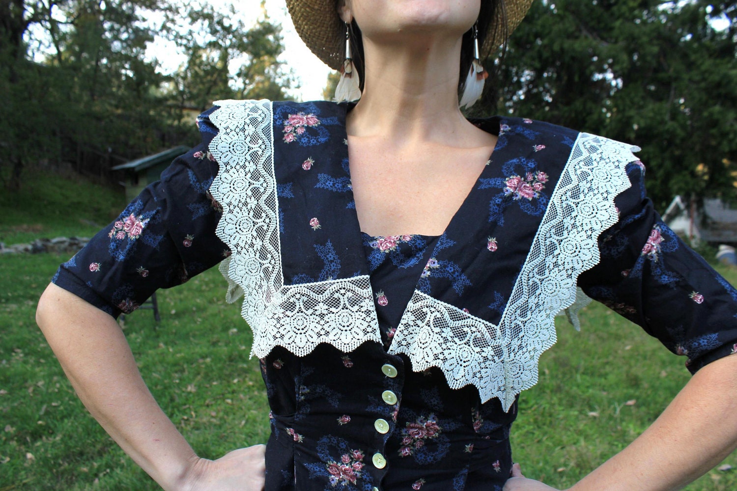 BLUSHING BLOSSOM - Pretty Vintage Eber Cotton Floral Dress with Square Collar S M