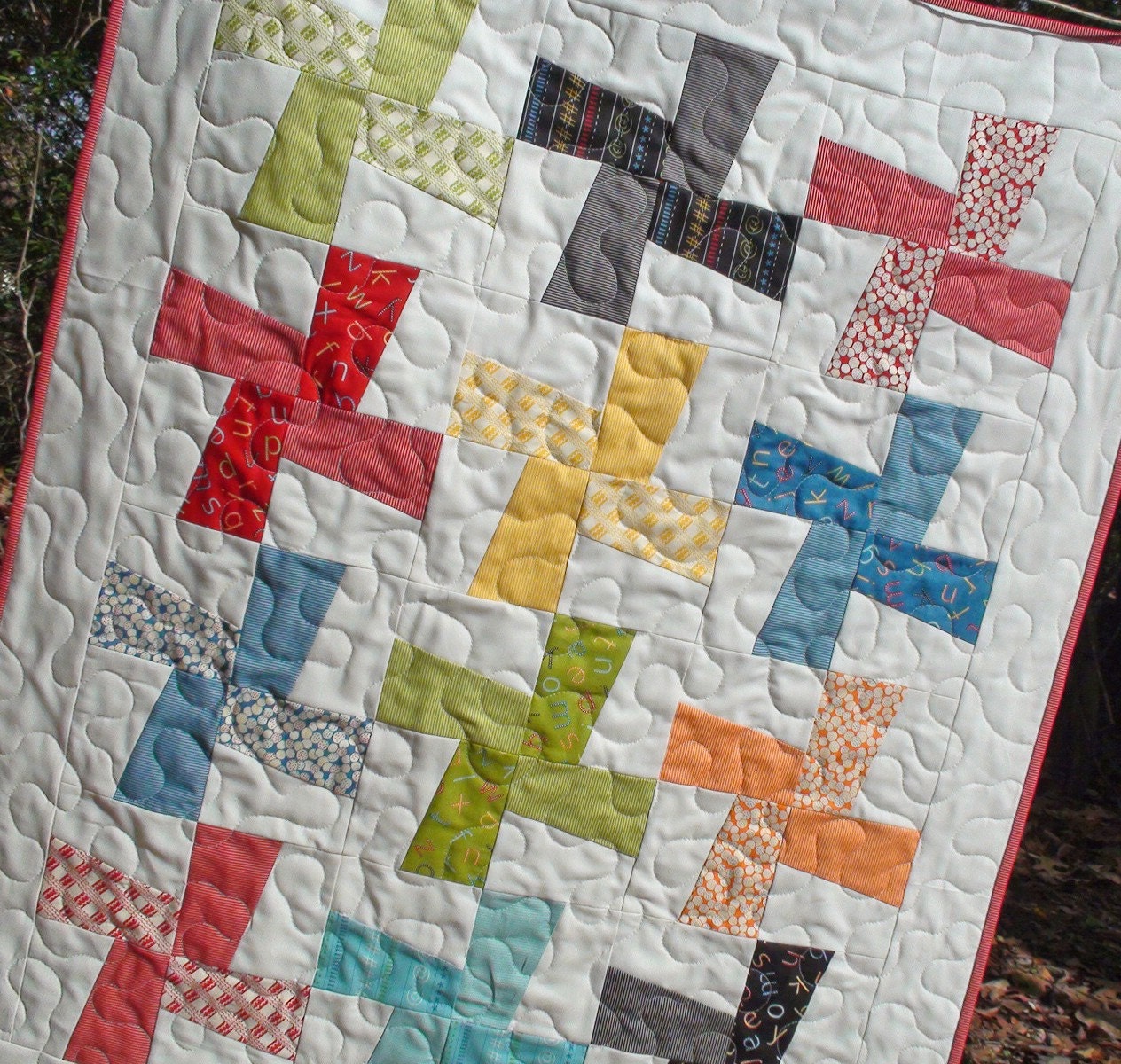 baby-quilt-in-punctuation-by-sandy-klop-of-by-frivolousnecessity